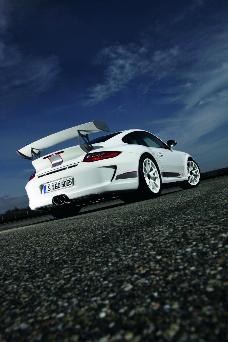  Porsche 911 GT3 RS 4.0 2011 года  (фото 23 из 27)